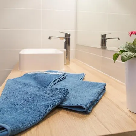 Crvn1 #freeparking Apartmán